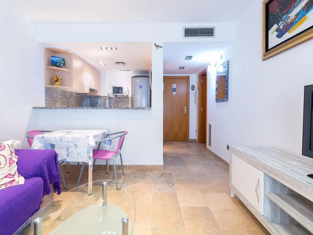 Apartamento En Roses: Frente Al Mar, Terraza, Piscina, Aire Acondicionado Y Wifi - Es-228-103 Lägenhet